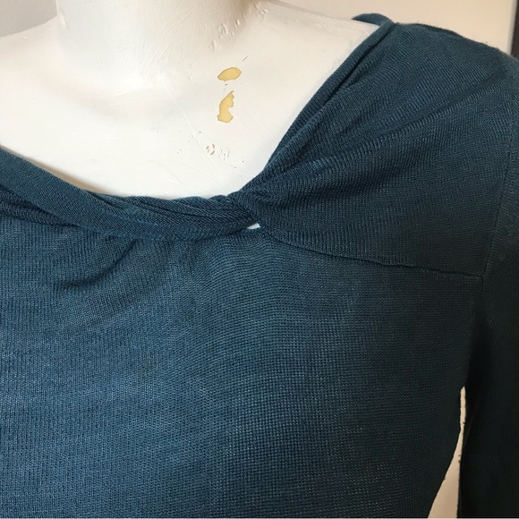 Esprit de Corp Sweater - Size Medium - Picture 2 of 9